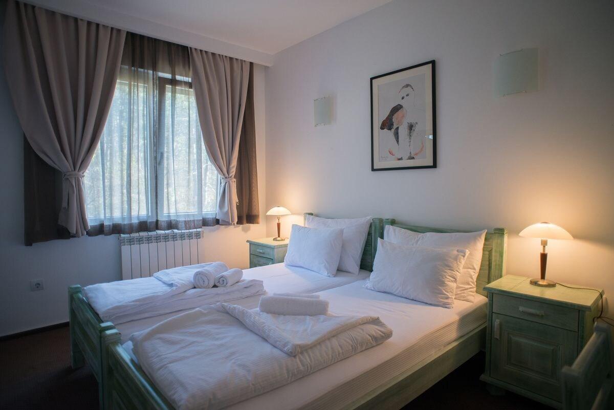 Hotel Trim Nikšić Bagian luar foto